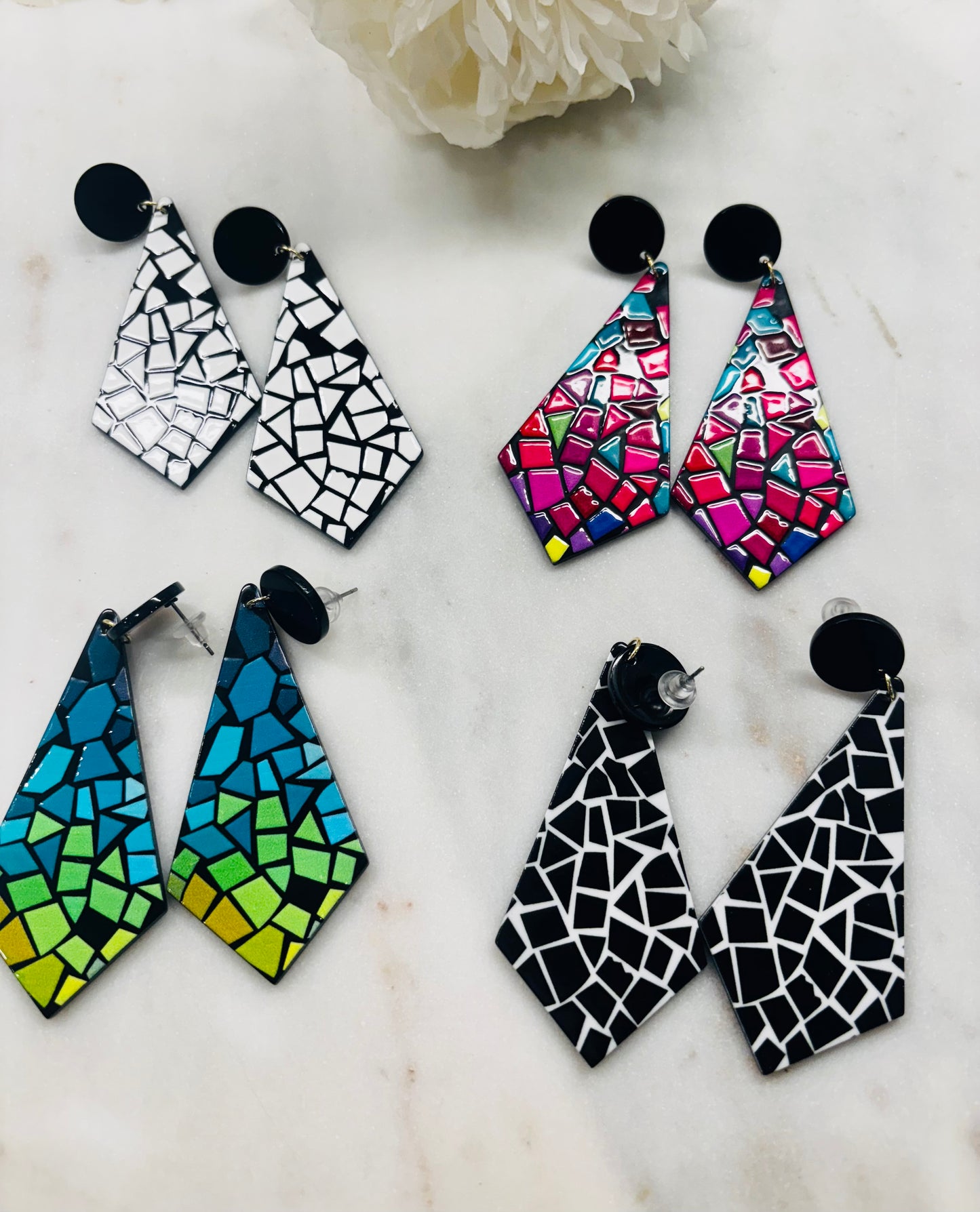Pieces of Me Earrings - Black w/white