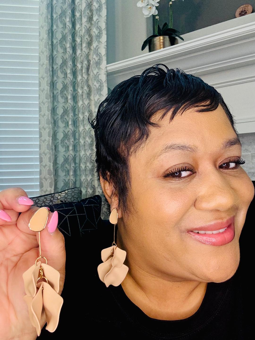 Falling For You Earrings Coffee