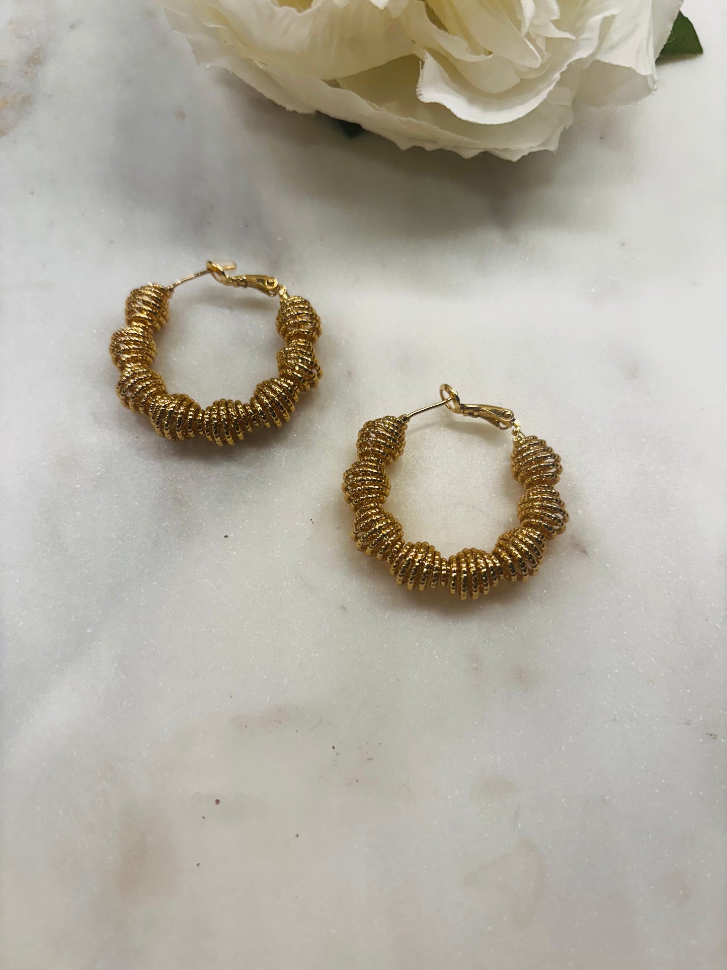 Small Hoop Tunnel - Gold