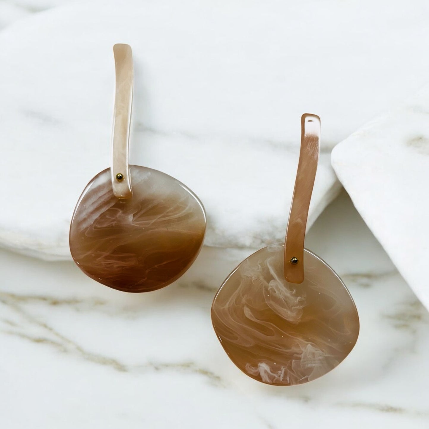 Twin Circles Earrings - Brown/White