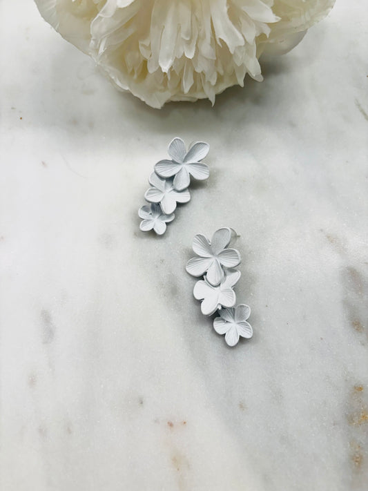 Spring Petals Earrings - White