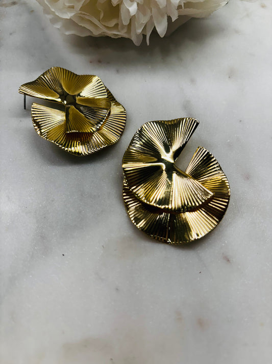 Take Me Back Earrings - Gold