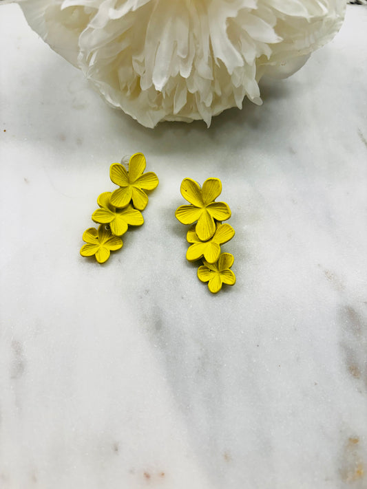 Spring Petals Earrings - Yellow
