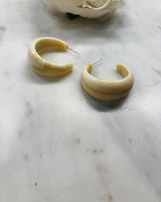 Always In Style Earrings - Ivory Swirl