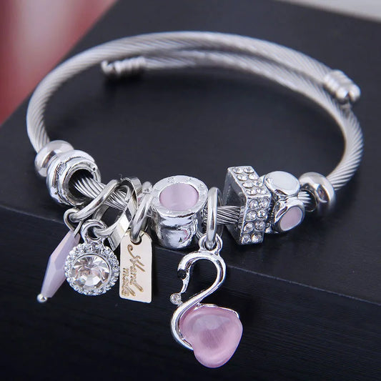Beautiful Swan Charm Rhinestone Bracelet - Pink